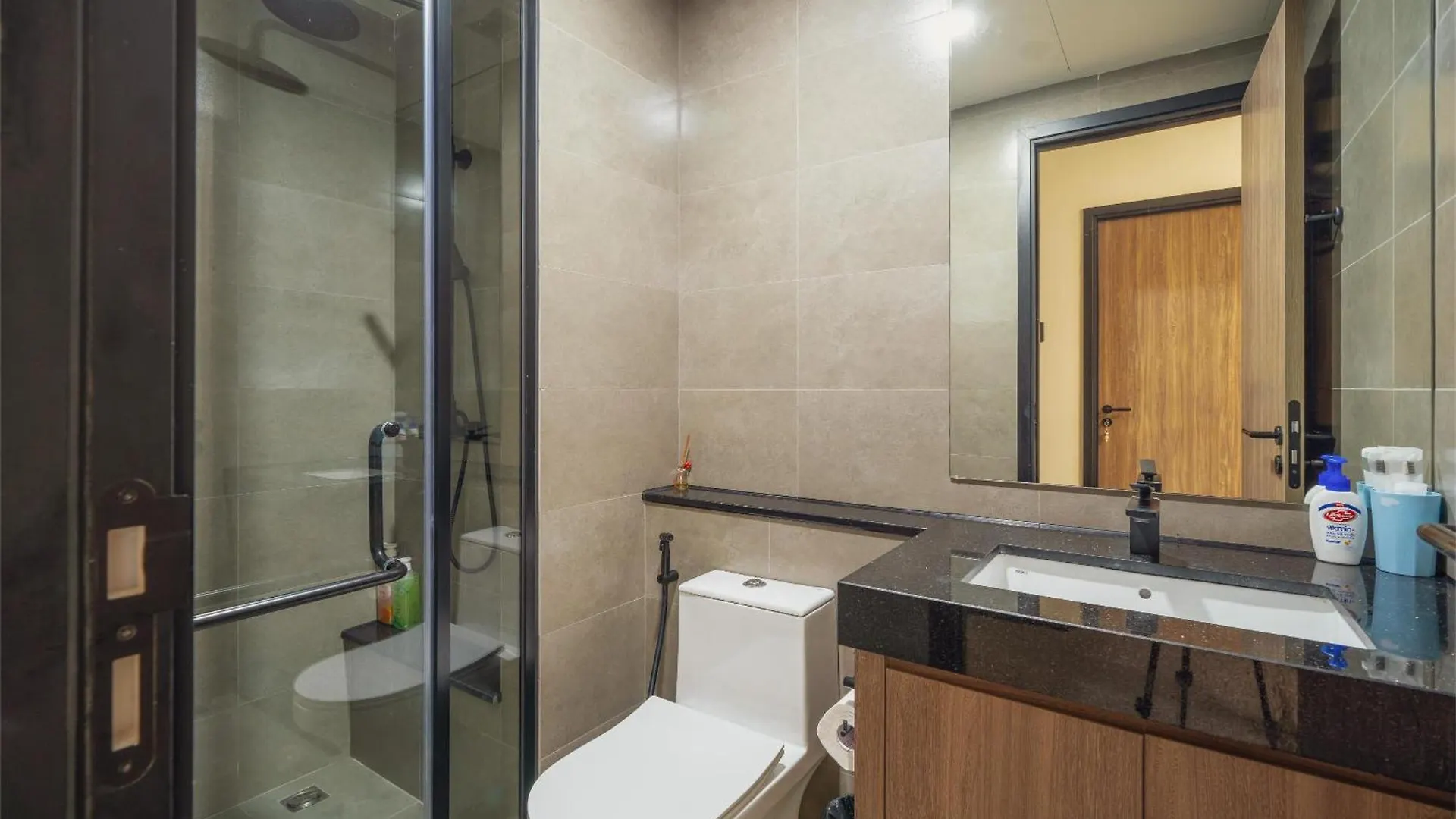 Tropical House - New Apartment At Delasol Hô Chi Minh-Ville