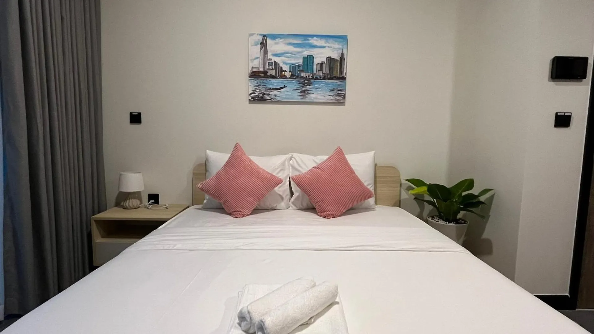 Tropical House - New Apartment At Delasol Ho Chi Minh City 0*,