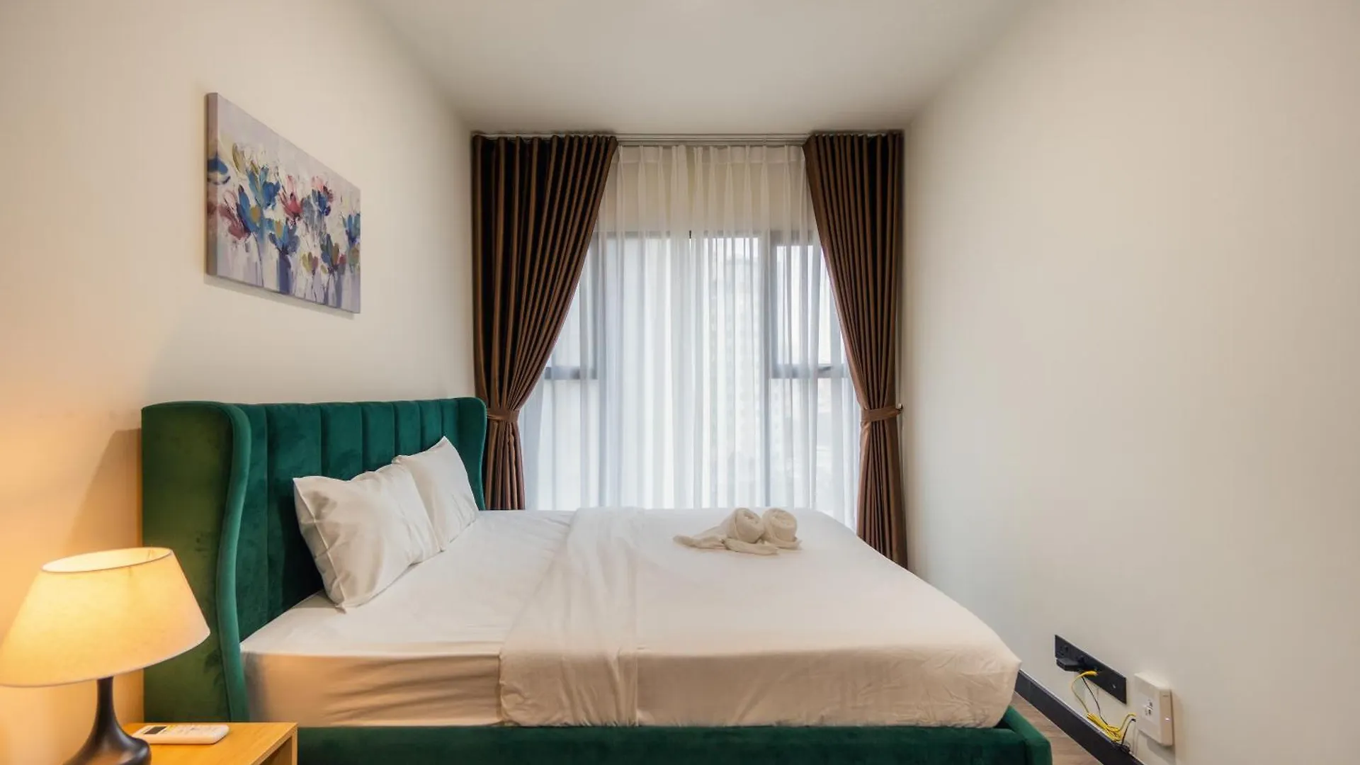 Tropical House - New Apartment At Delasol Ho Chi Minh City Vietnam