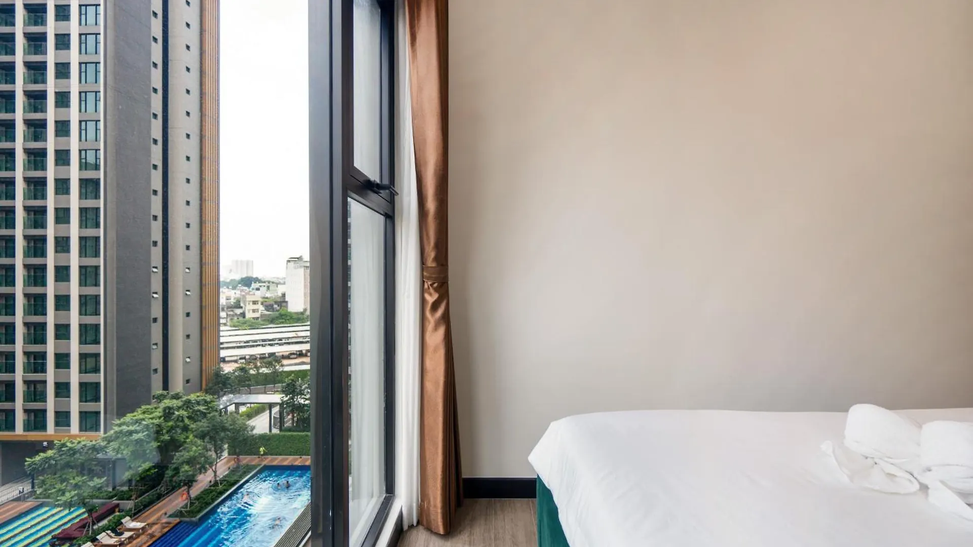 Tropical House - New Apartment At Delasol 호치민