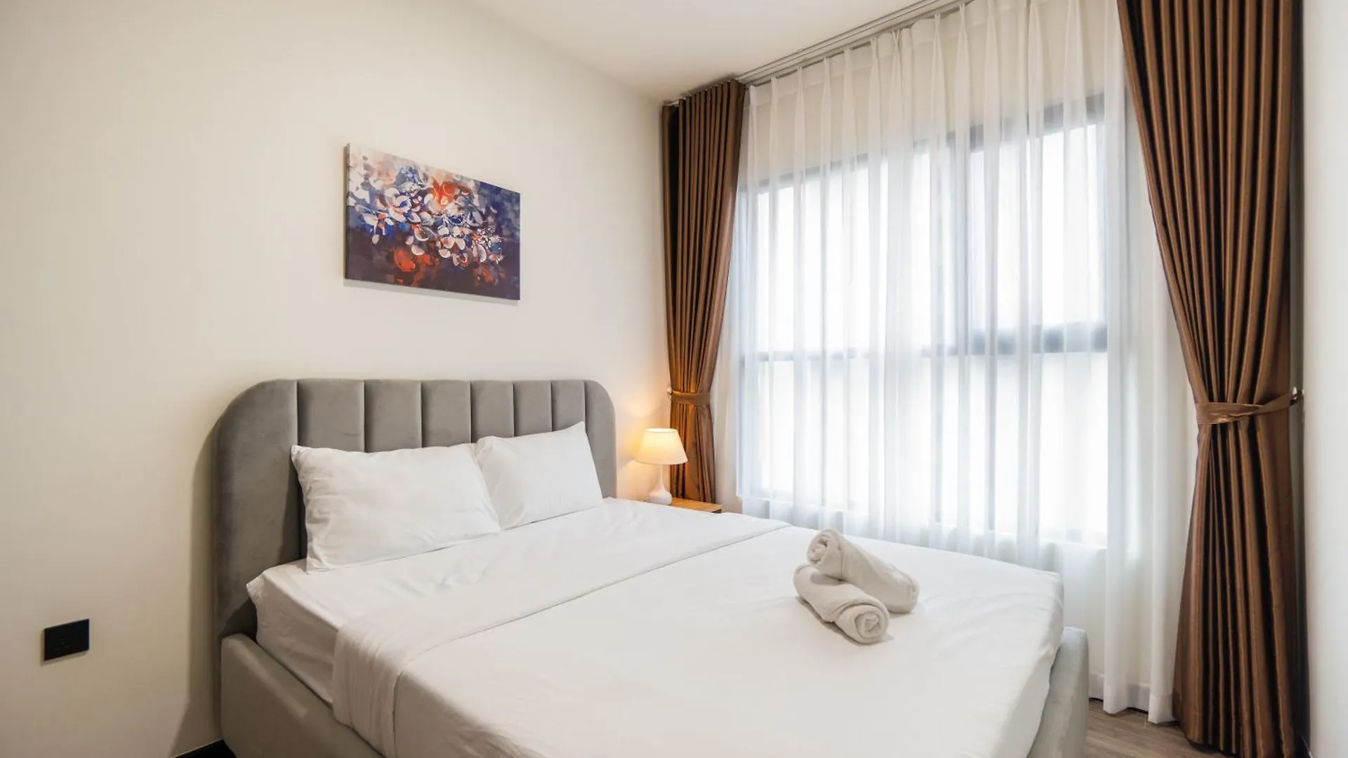 Tropical House - New Apartment At Delasol 호치민