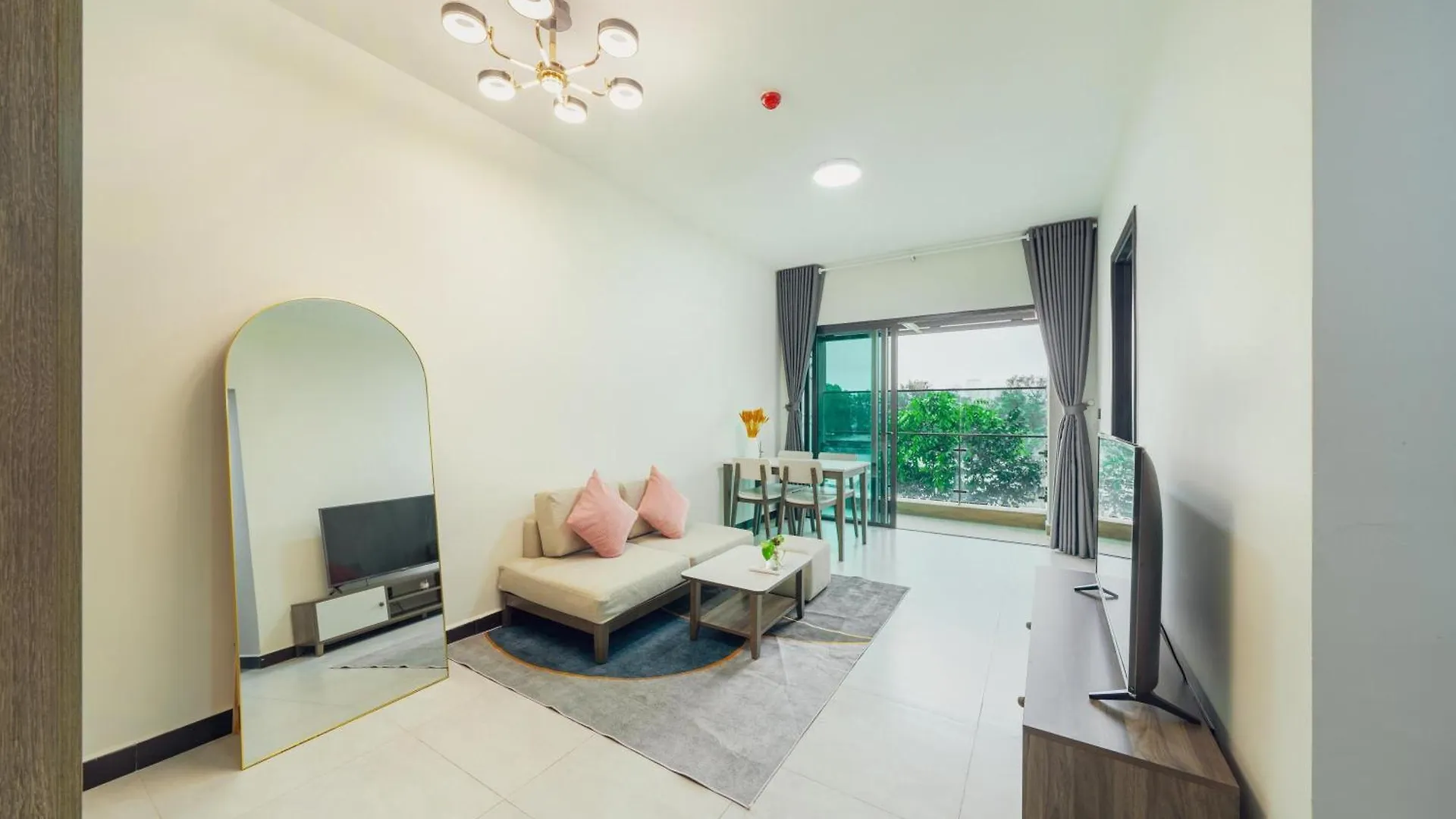 Tropical House - New Apartment At Delasol 호치민 베트남