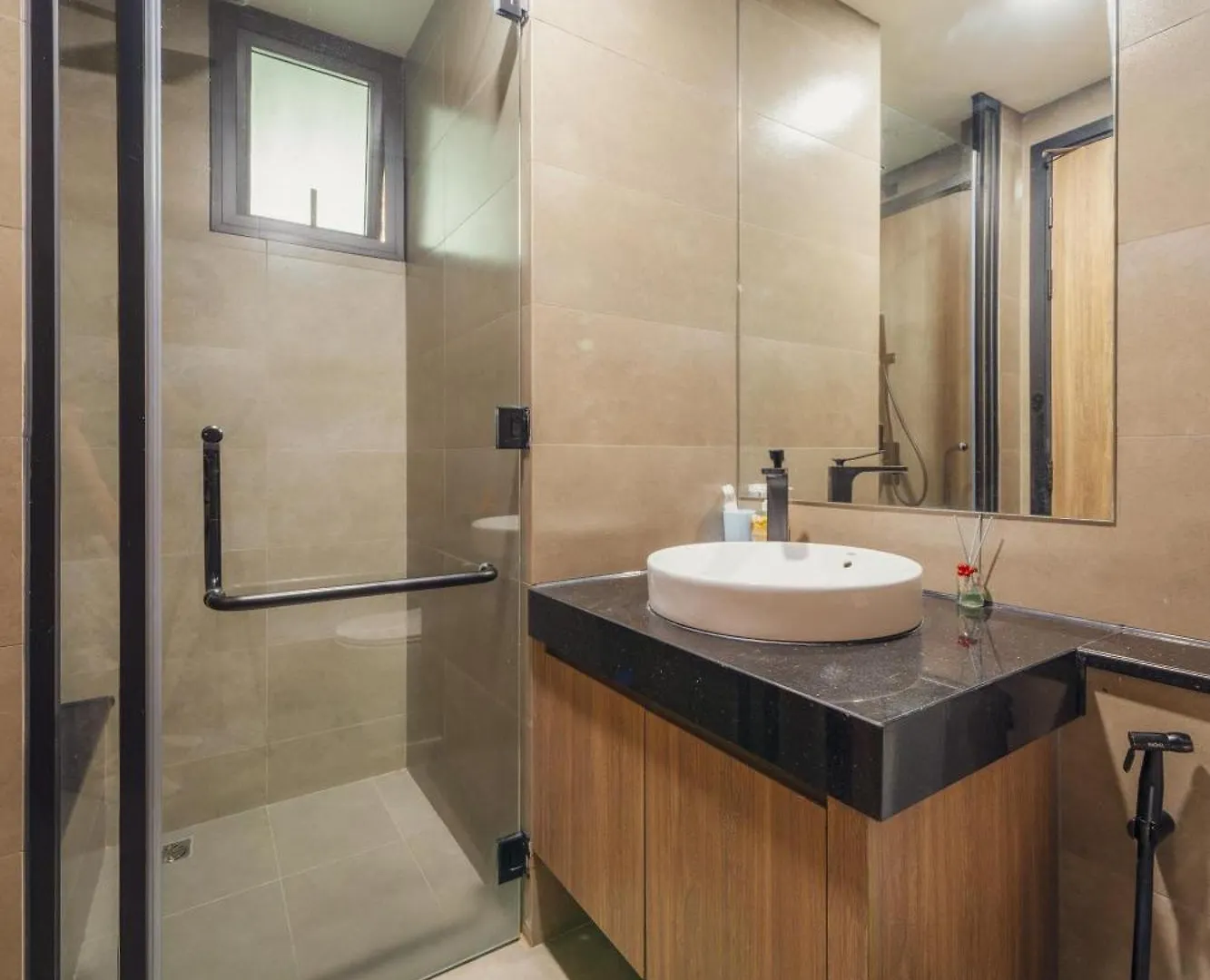 Tropical House - New Apartment At Delasol Ho Chi Minh City 0*,