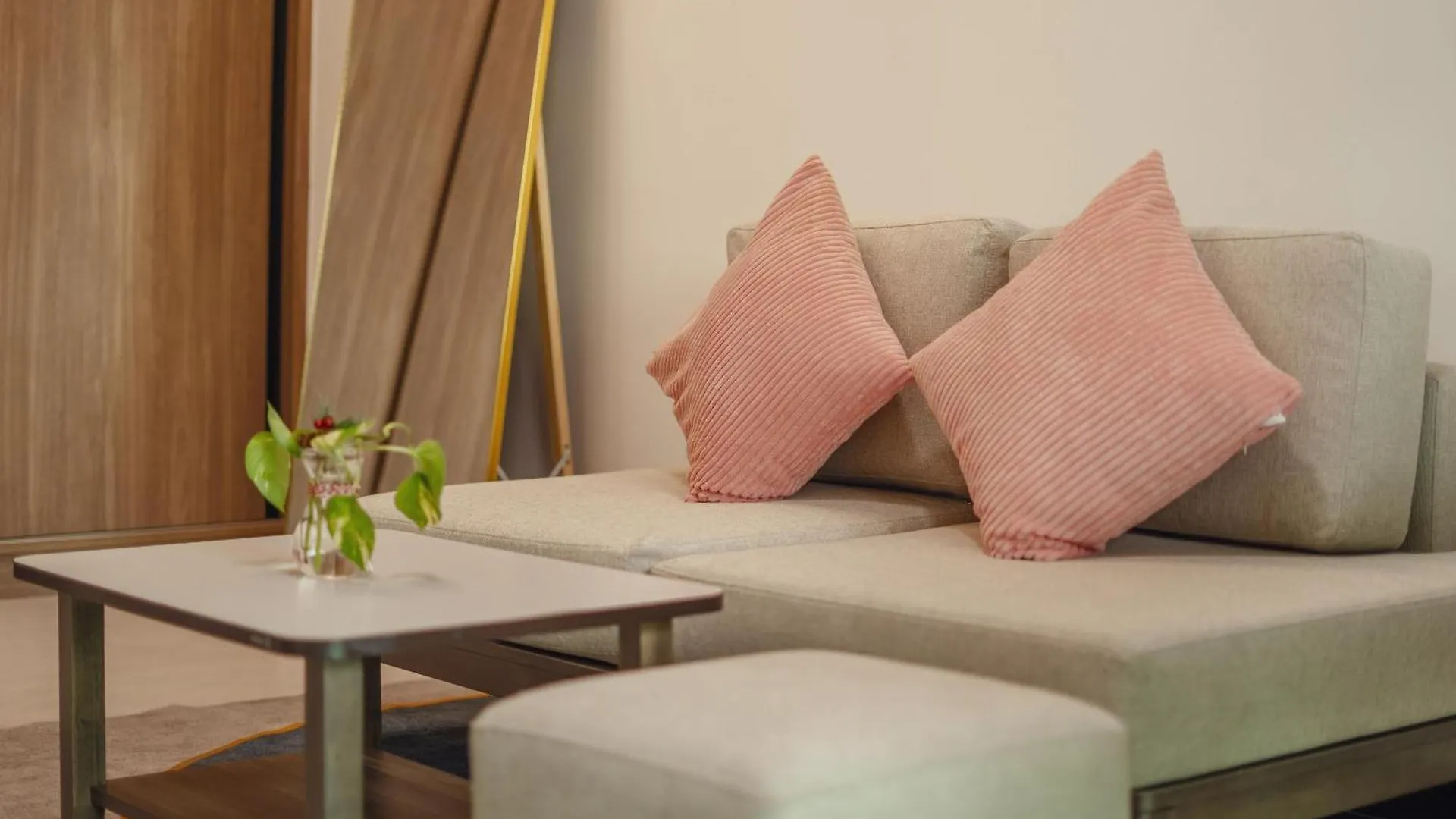 Tropical House - New Apartment At Delasol Ho Chi Minh City