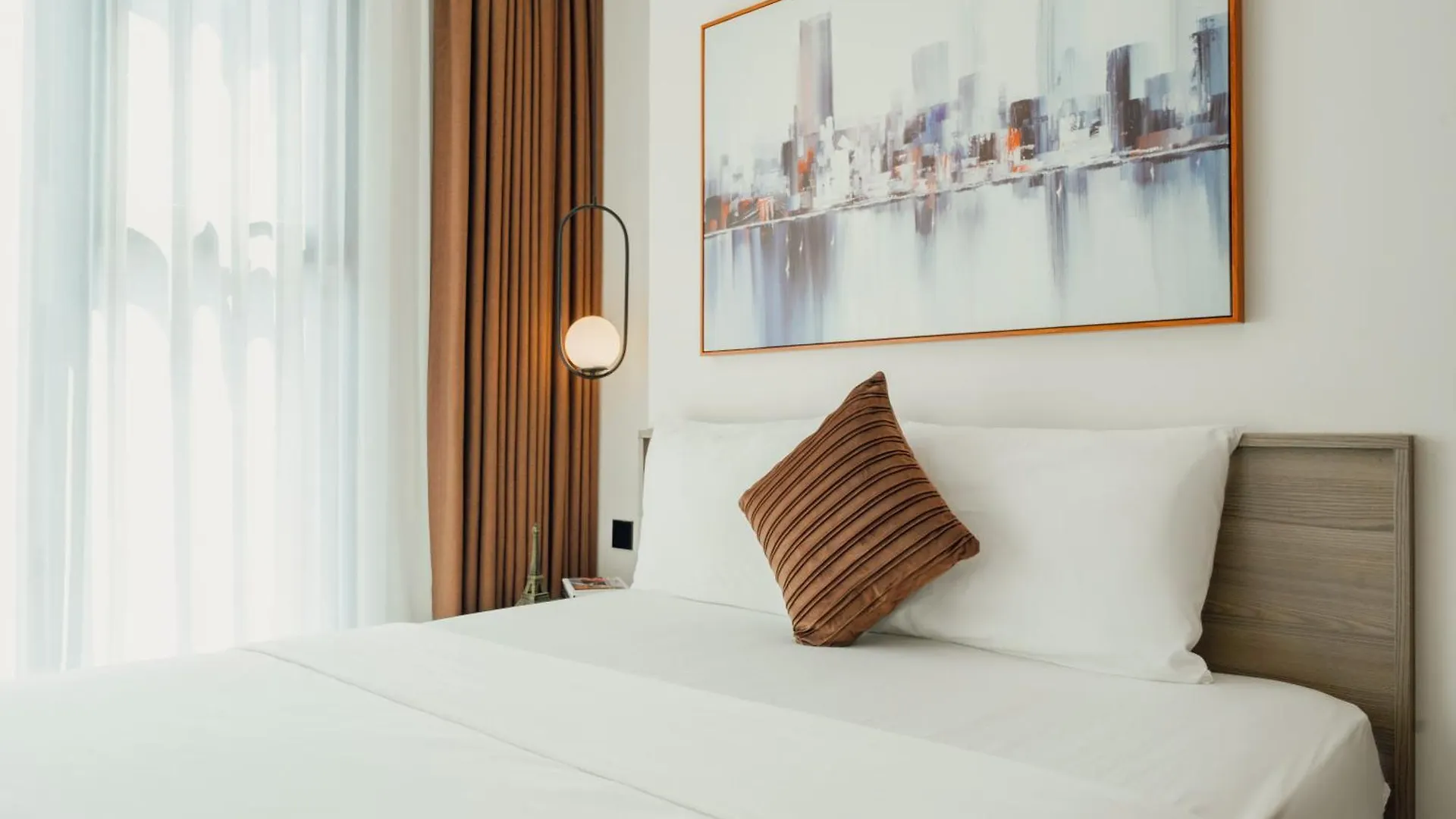 Tropical House - New Apartment At Delasol Ho Chi Minh City Vietnam