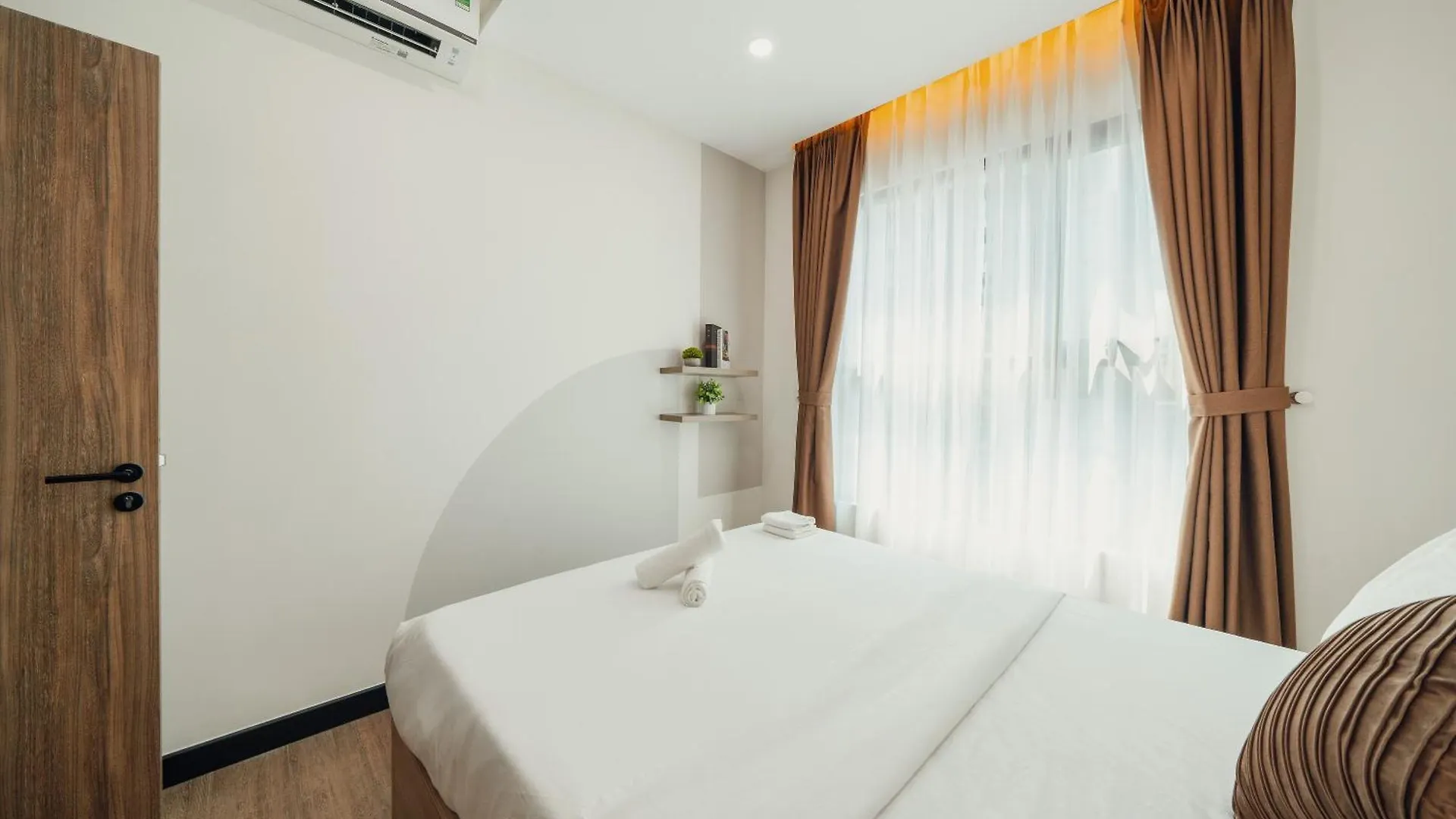 Tropical House - New Apartment At Delasol Ho Chi Minh City