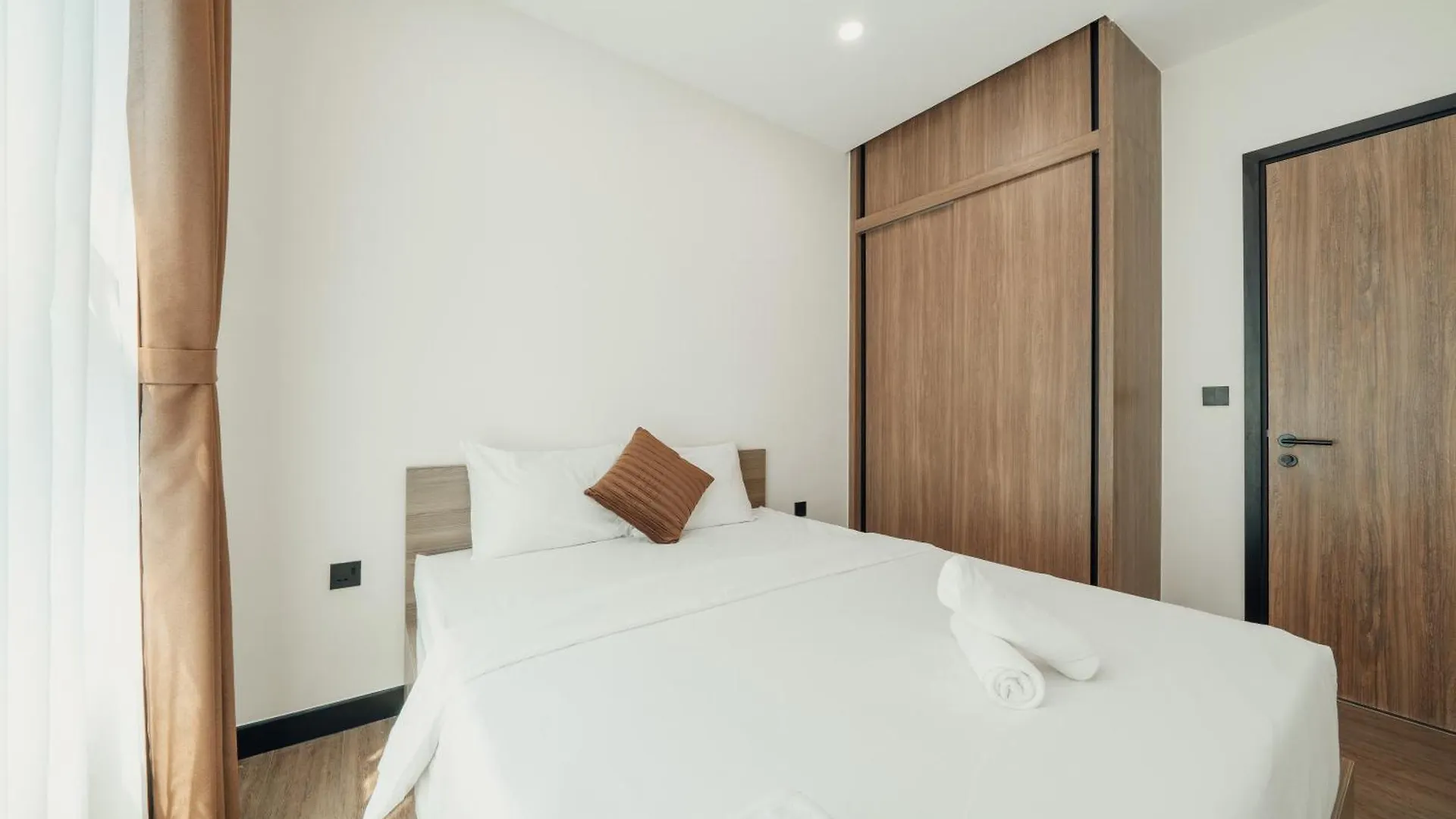 Tropical House - New Apartment At Delasol 호치민